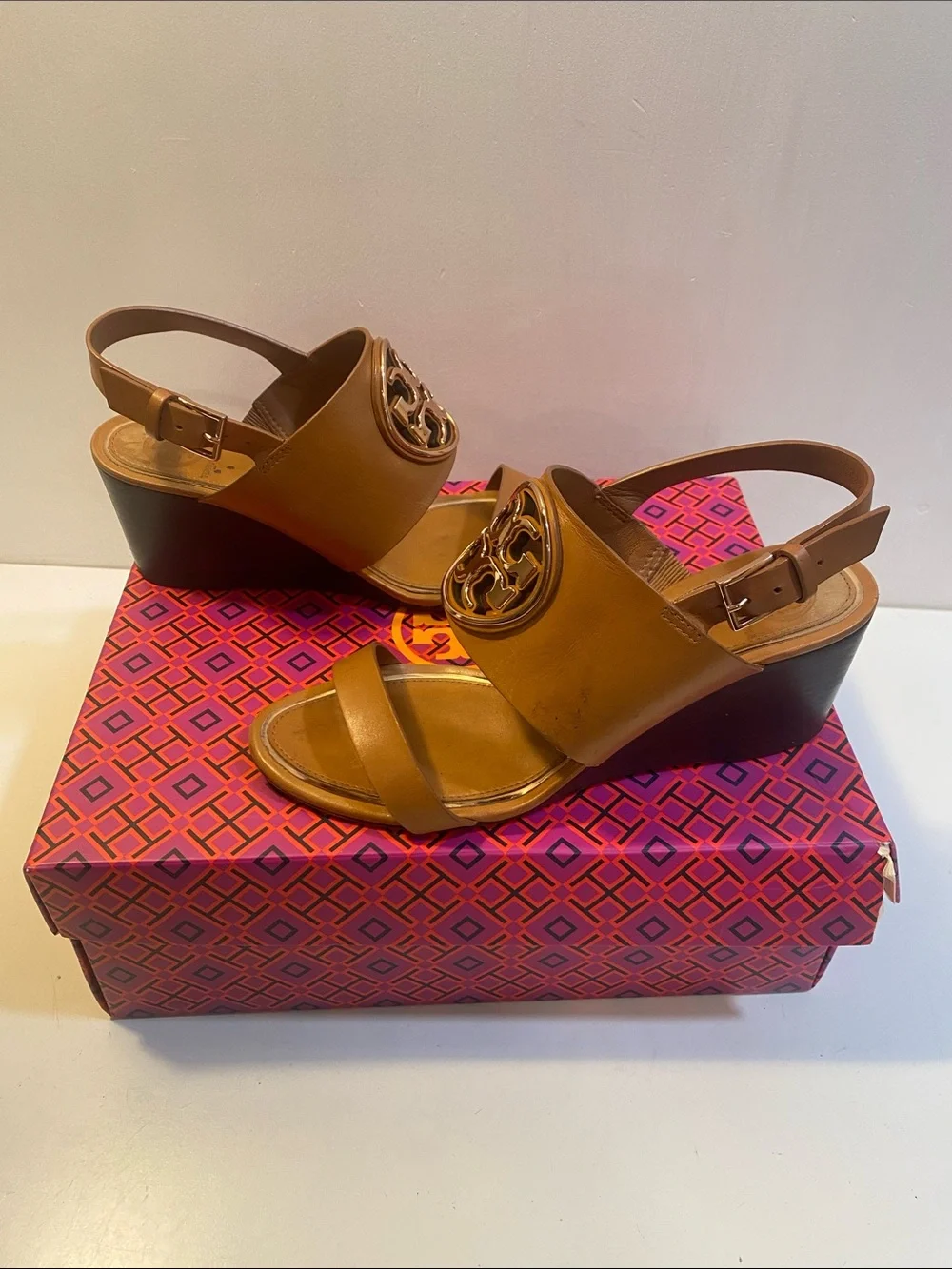 Tory Burch Cognac Leather Logo Sligback Wedge Sandals Sz 7